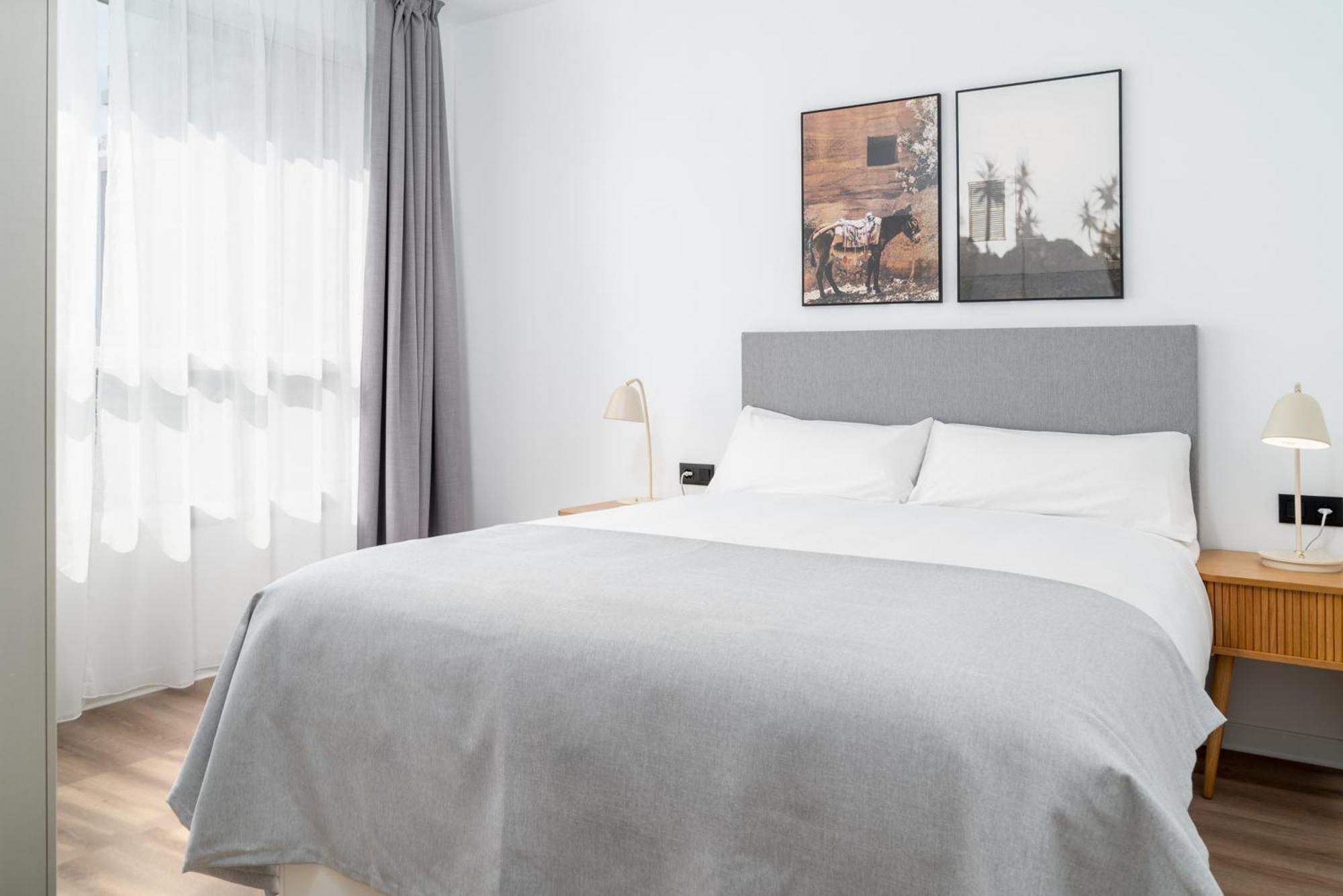 Limehome Valencia Carrer D'Antonio Ferrandis Exterior photo